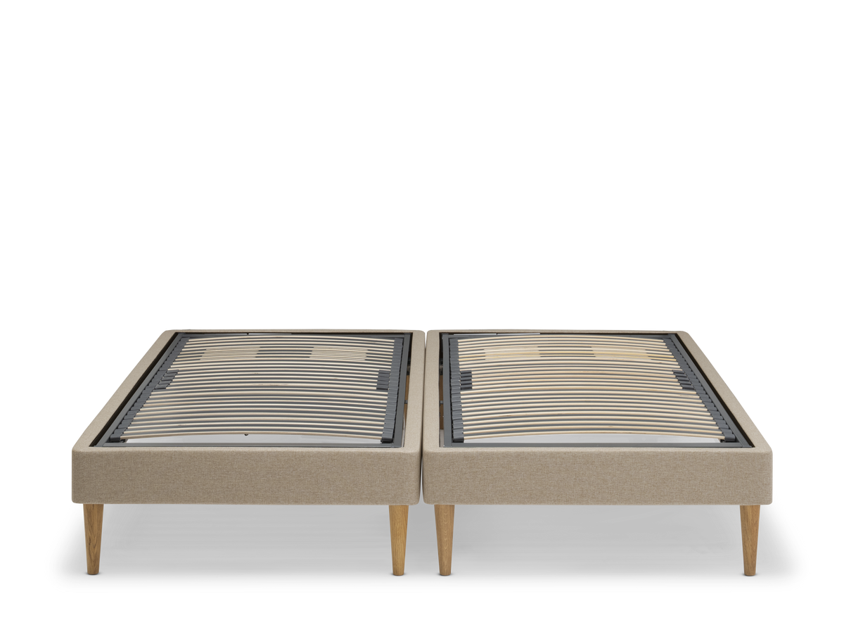 TEMPUR Stay -vuoderunko ilman patjaa, tumma hiekka Warm Stone, koot 140 x 200, 160 x 200 ja 180 x 200 cm.