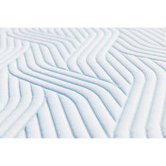 Lähikuvassa Tempur Pro Plus SmartCool -sijauspatjan 3D-kuvioitu irrotettava päällinen.