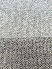 Värimallikuva Vista-kankaan kangasverhoiluväreistä. Ylempänä vaalea beige ja alempana tummempi beige väri.