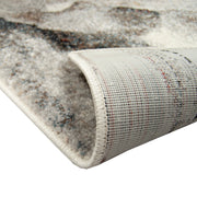 Lyhytnukkainen Vivian on pehmeä nukkamatto upealla kukkakuosilla. Kuvassa näkyvissä myös pohjausta.