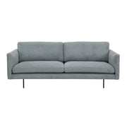 3-istuttava Ystad-sohva harmaalla Pacific 158 -kangasverhoilulla ja mustilla metallisilla jaloilla.