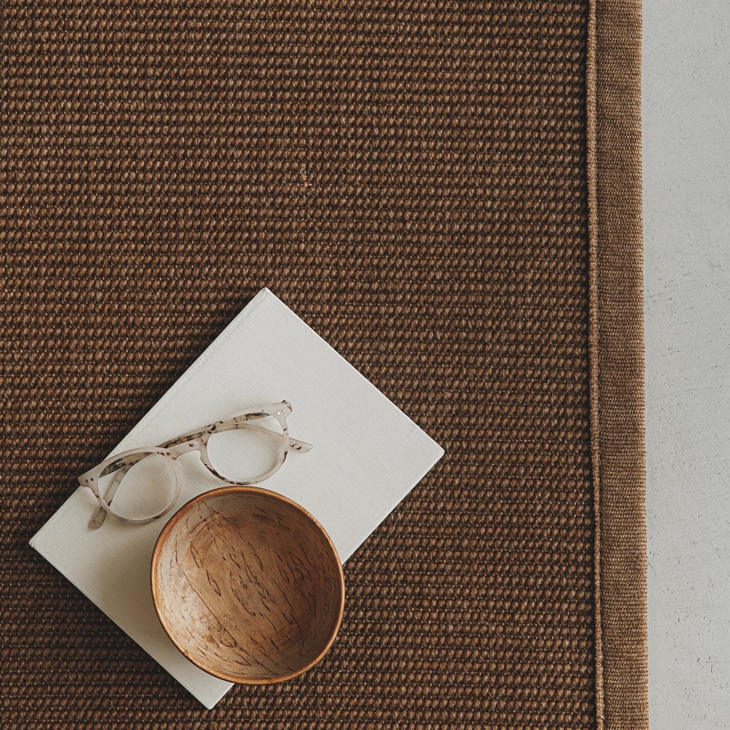 ESMERALDA villa-paperinarumatto