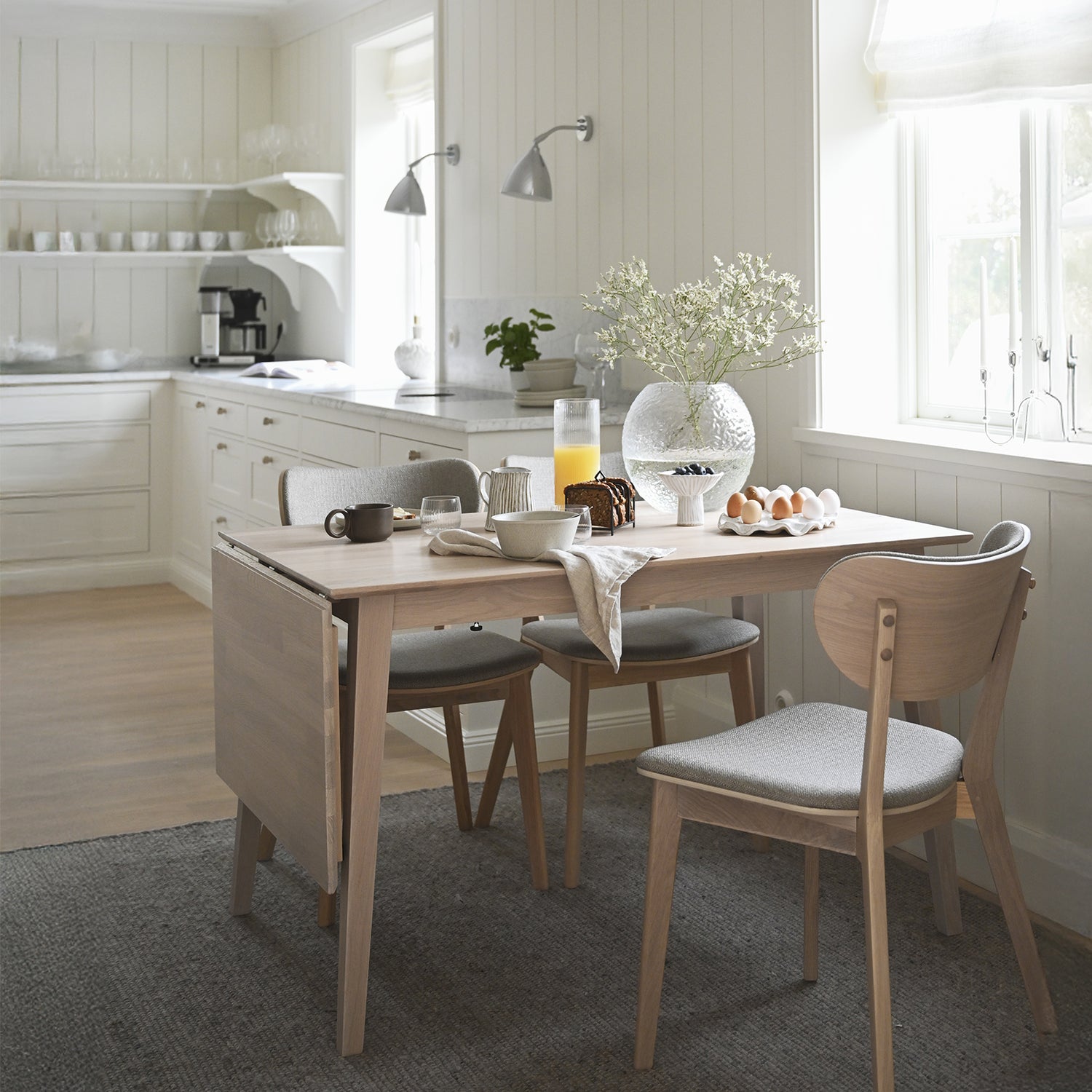 FILIPPA klaffipöytä