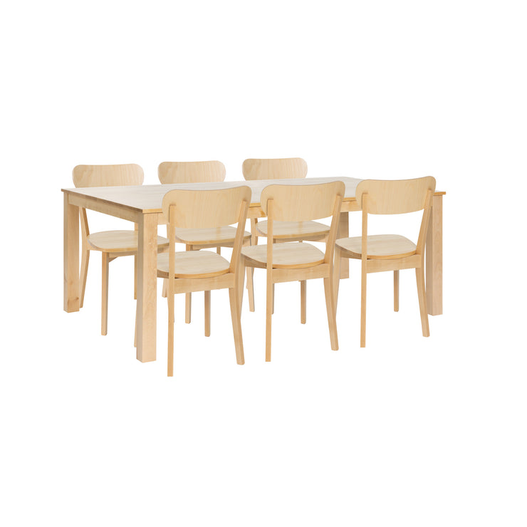 Luonnonvärinen Kaisla-ruokapöytä 170 x 90 cm ja Laine-tuolit.