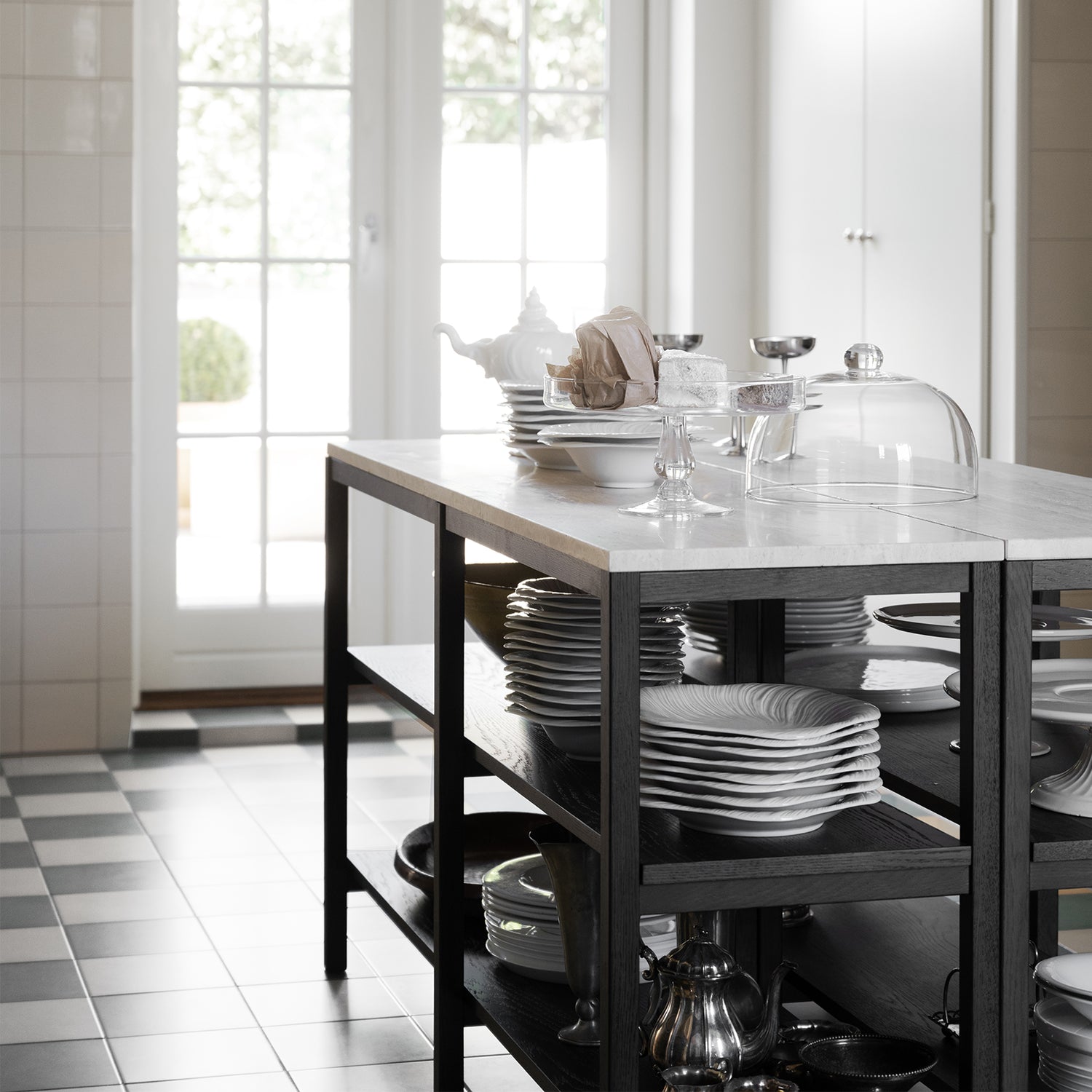 ORWEL konsolipöytä 140 x 40 cm korkea