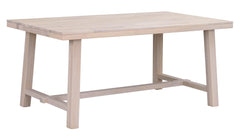 Vaaleissa Brooklyn-kalusteissa on sileä pinta ja viimeistelynä valkokuultoinen öljykäsittely. Kuvan Brooklyn-ruokapöytä on 170 x 95 cm, valkotammenvärinen.