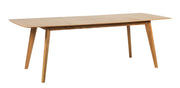 Tammenvärinen jatkettava Cirrus-ruokapöytä, koko 190 x 90 cm ja korkeus 75 cm. Pöytä on jatkettuna 235 x 90 cm.