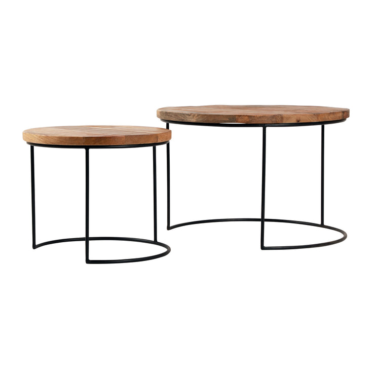 Iso Deco-sarjapöytä sisältää kannen halkaisijaltaan 70 cm ja 50 cm kokoiset pöydät. Pöydissä on mangopuiset kansilevyt ja mustat metallirungot.
