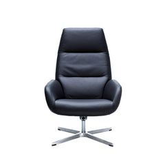 Kebe Ergo -nojatuoli mustalla Balder-nahkaverhoilulla ja kromin värisellä Vision Crome -jalalla.