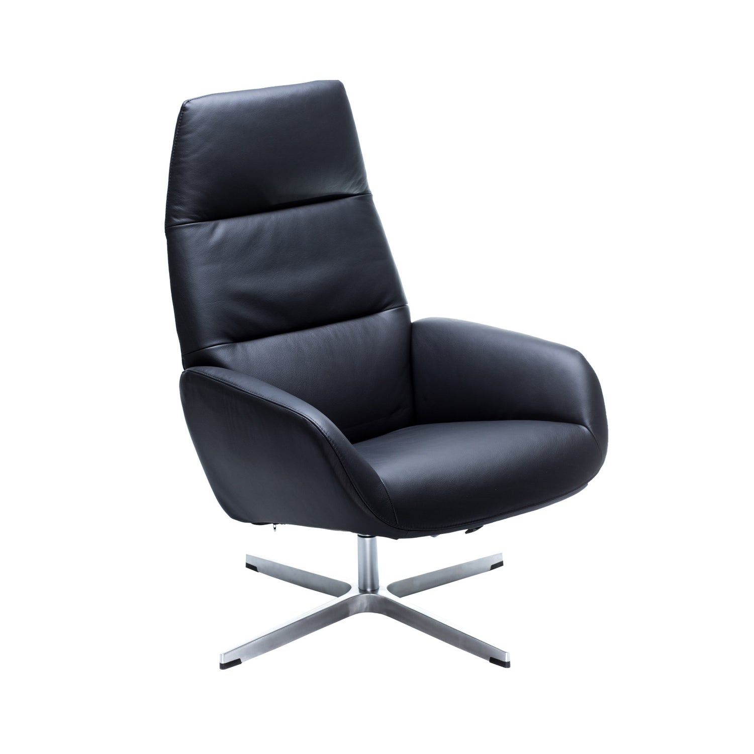 Kebe Ergo -nojatuoli mustalla Balder-nahkaverhoilulla ja kromin värisellä Vision Crome -jalalla.