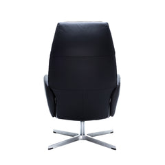 Kuvassa on Kebe Ergo -nojatuoli kuvattuna takaa päin. Kääntyvässä ja kallistuvassa lepotuolissa on musta Balder-nahkaverhoilu ja kromin värinen Vision Crome -jalka.