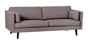 3,5 hengen Erin-sohva ruskealla Degas 16 -kangasverhoilulla ja wengen värisillä puujaloilla.