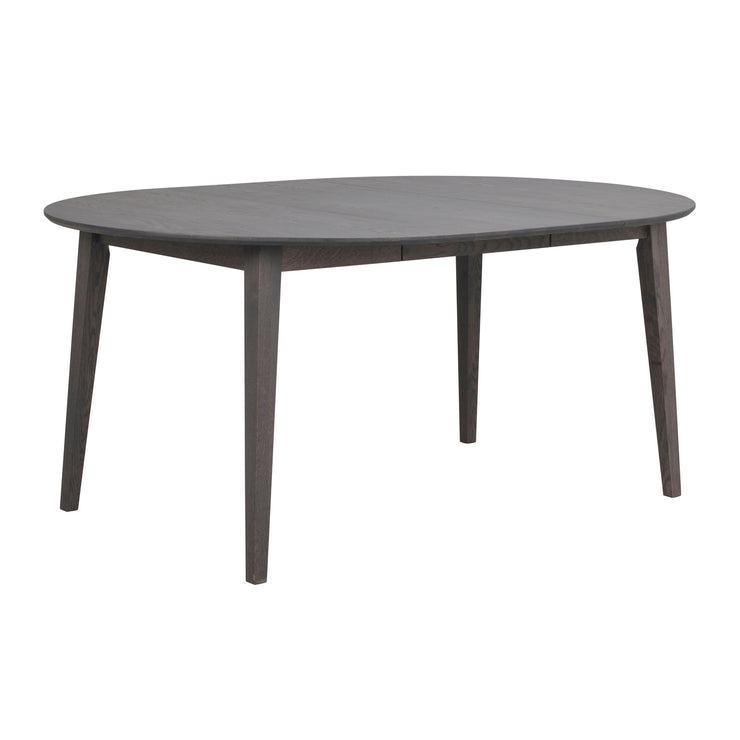 Pyöreä Filippa-ruokapöytä savutammenvärisenä. Kuvassa pöytä on jatkettuna yhdellä mukana tulevalla jatkolevyllä, jolloin pöydän pituus on 165 cm.