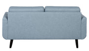 2 hengen Finby-sohva Lido Trend 103 -kankaalla ja wengen värisillä puujaloilla.