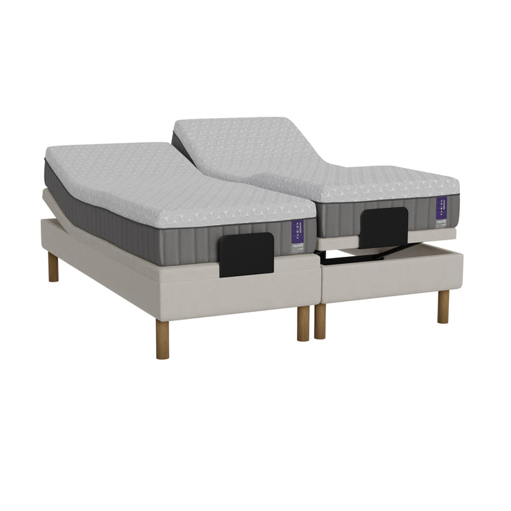 Valkoinen Heaven By Unico Fusion -moottorisänkypaketti 180 x 200 cm. Pakettiin kuuluu 2 kpl Suomessa valmistettua, portaattomasti säädettävää 90 cm leveää Lounge-moottorisänkyä, 2 kpl 90 x 200 cm Fusion Nano Cool™ -patjaa sekä pyöreät tammen väriset jalat.