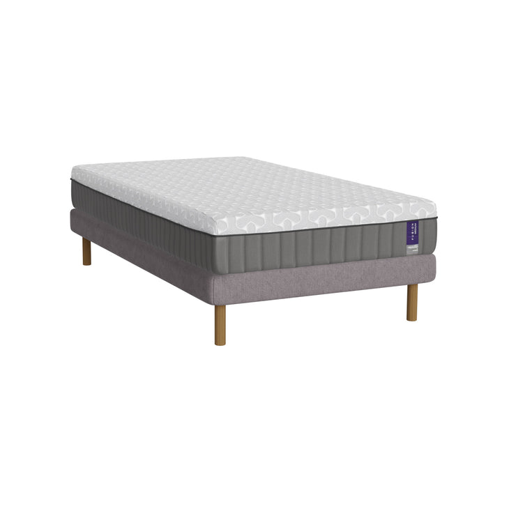 Harmaa Heaven By Unico Fusion -runkopatjapaketti 120 x 200 cm. Pakettiin kuuluu tukeva  Suomessa valmistettu Lounge-vuoderunko, 120 x 200 cm Fusion Nano Cool™ memory foam patja sekä pyöreät tammen väriset jalat.