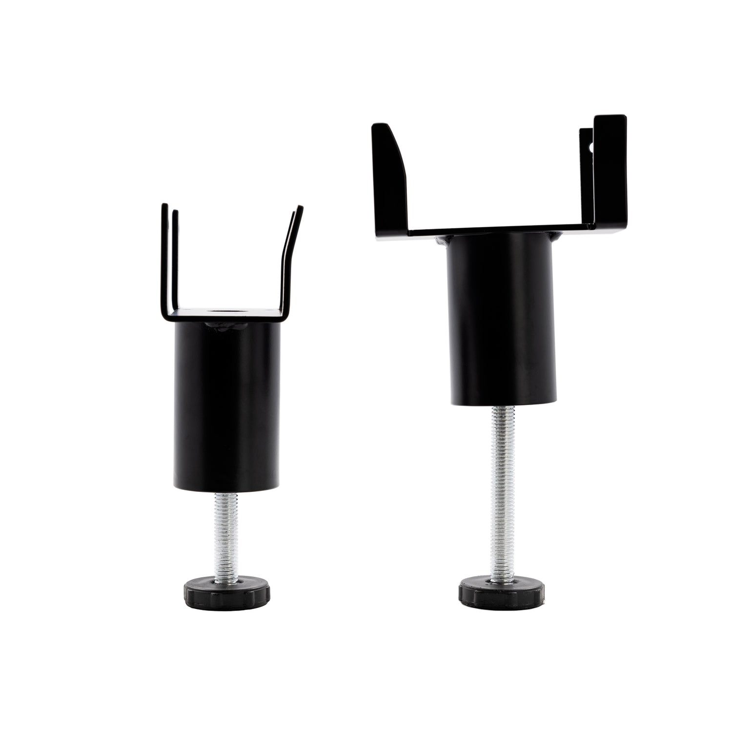 Kuvassa on Hilding Feel -jenkkisänkyjen säädettävä 14 - 18 cm korkea keskitukijalkapari.