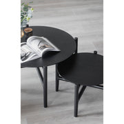 Holton-sohvapöydästä saat kaksiosaisen sarjapöydän yhdistämällä sen isomman 80 cm pyöreän sohvapöydän kanssa.