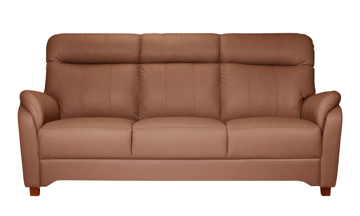 Kuvan 3 istuttavan Isabella-sohvan verhoiluna on C30 Merone-nahka värissä 3017 konjakinruskea. Sivut ja taustat ovat keinonahkaa.