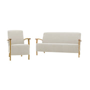 Kuvassa on Isla 3-istuttava sohva ja erikseen myytävä Isla-nojatuoli. Verhoiluna molemmissa sohvakalusteissa on beigen värinen Laviano 100 -kangas ja puuosat ovat luonnonväriset.