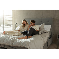 Jensenin Majestic tarjoaa ensiluokkaista Jensen-laatua designissaan ja materiaaleissaan kaikille, jotka haluavat panostaa nukkumismukavuuteensa.