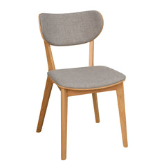 Kato-taivutetuoli tammen värisenä, harmailla istuimen ja selkänojan kangasverhoiluilla.