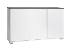 Kuvassa on 144 cm leveä valkoinen Kivi-senkki, jonka kansi on väriltään antrasiitti ja muovijalat ovat hopeanväriset.