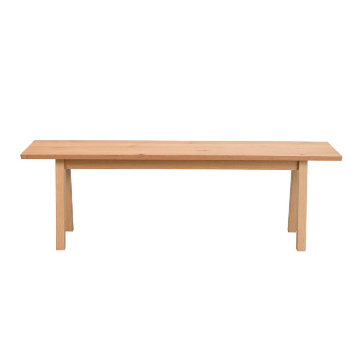 Melfort -penkki 144 cm, tammenvärinen. Tämä Rowicon penkki sopii täydellisesti Melfort -sarjan 180 cm ruokapöytään.