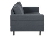Nauvo 2-istuttava sohva tummansinisellä Stella 53 -verhoilulla ja mustilla metallijaloilla. Sohvan käsinojien sivuilla on raitaompeleet.