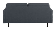 Nauvo 2-istuttava sohva tummansinisellä Stella 53 -verhoilulla ja mustilla metallijaloilla.