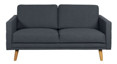 Nauvo 2-istuttava sohva tummansinisellä Stella 53 -verhoilulla ja luonnonvärisillä puujaloilla.