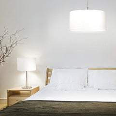 Trendikäs ja hillitty Philadelphia-kattovalaisin sopii skandinaaviseen sisustukseen.