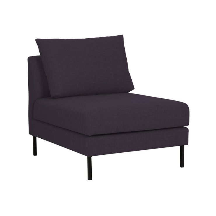 Kuvan Seasons-moduulimalliston 75 cm keskimoduulissa on violetti Lido 51 Lila -kangasverhoilu ja 15 cm korkeat jalat.