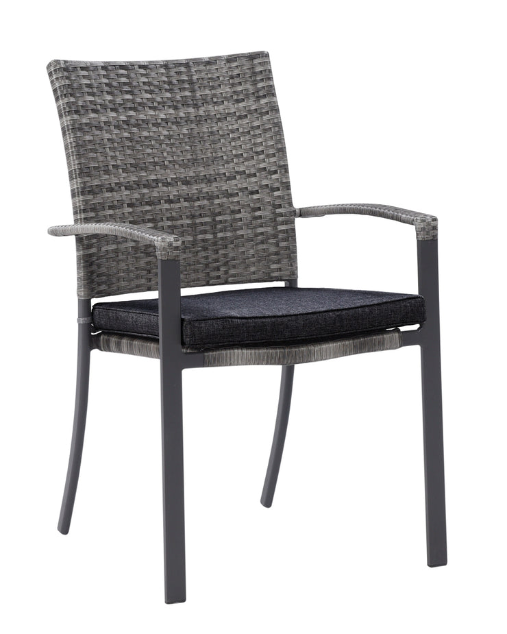 Suvi Kevyt -tuoliin on saatavana myös pehmuste lisävarusteena. Kuvassa harmaa tuoli ja musta istuinpehmuste.