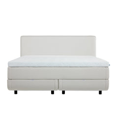 TEMPUR NORTH jenkkisänky vaalealla Ivory-kangasverhoilulla ja TEMPUR Pro SmartCool -sijauspatjalla, sekä mustalla jalkasarjalla. Kuvan sängynpääty myydään erikseen.