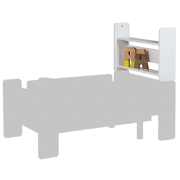 Unipuu-hylly on monikäyttöinen lisäosa, jolla rakennat Unipuu-lastensänkyyn kätevän päätyhyllyn. Kahta hyllyä tarvitaan Unipuu-lastensängystä parvi- tai kerrossängyn rakentamiseen.
