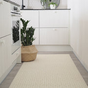 Valencia-matto sopii kodin eri tiloihin ja on edukseen käytävällä, keittiössä ja makuuhuoneessa.