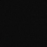 Värimallikuva Jensen Nova Max -runkopatjan mustasta verhoiluväristä. Runkopatjapaketin hintaan sisältyvät yhtenäinen Sleep 1 -sijauspatja ja 23 cm korkeat nelikulmaiset mustat tammijalat.