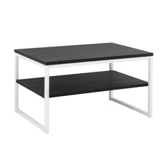 Viiva-sohvapöytä mustalla kansi- ja hyllylevyllä, sekä valkoisilla jaloilla.