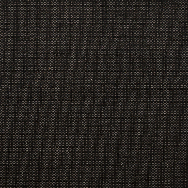 Lähikuva Vuono-maton selkeästä ja yksinkertaisesta pinnasta mustana.