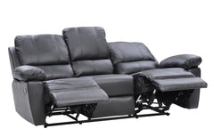 Denver-sohvan recliner-istuimissa jalkarahin saa nostettua ylös ja selkänojan laskettua taakse. Kuvan sohvassa on musta nahkaverhoilu.