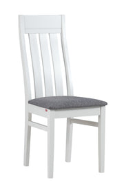 Kanerva-tuoli valkoisella rungolla ja harmaalla Gusto 94 -kankaalla verhoillulla istuimella.