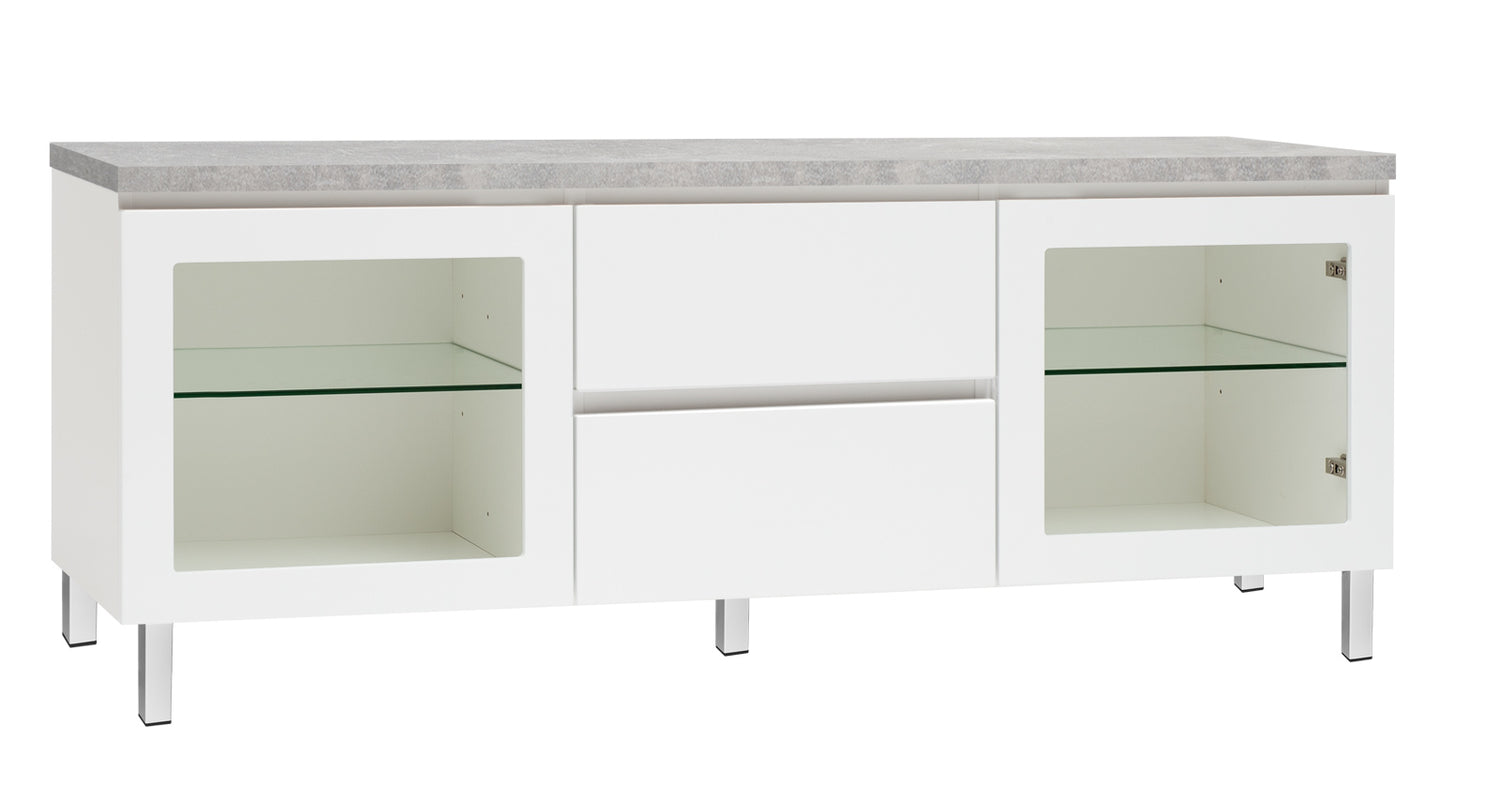 Kuvassa on 137 cm leveä valkoinen Viiva-sarjan tv-taso harmaalla betonijäljitelmän sävyisellä kannella ja valkoisilla metallijaloilla.