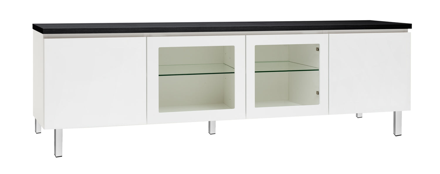 Kuvassa on 184 cm leveä valkoinen Viiva-sarjan tv-taso mustalla kannella ja valkoisilla metallijaloilla. Kuvasta poiketen tasossa on keskellä yhtenäinen tila ilman väliseinää, 88 cm leveällä lasihyllyllä.