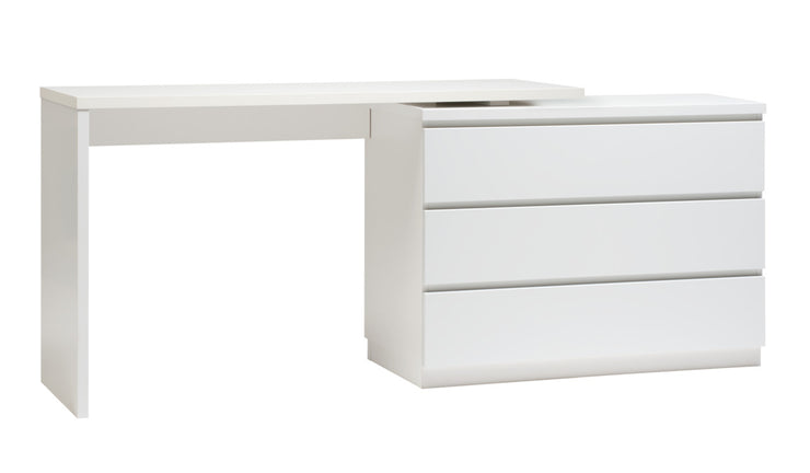 Kuvassa on kokovalkoinen Viiva-työpöytä, joka on saatu yhdistämällä kirjoitustaso työpöydäksi 92 cm leveän Viiva-lipaston kanssa.