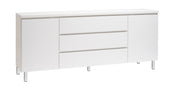 Kuvassa on 184 cm leveä kokovalkoinen Viiva-senkki valkoisilla metallijaloilla.